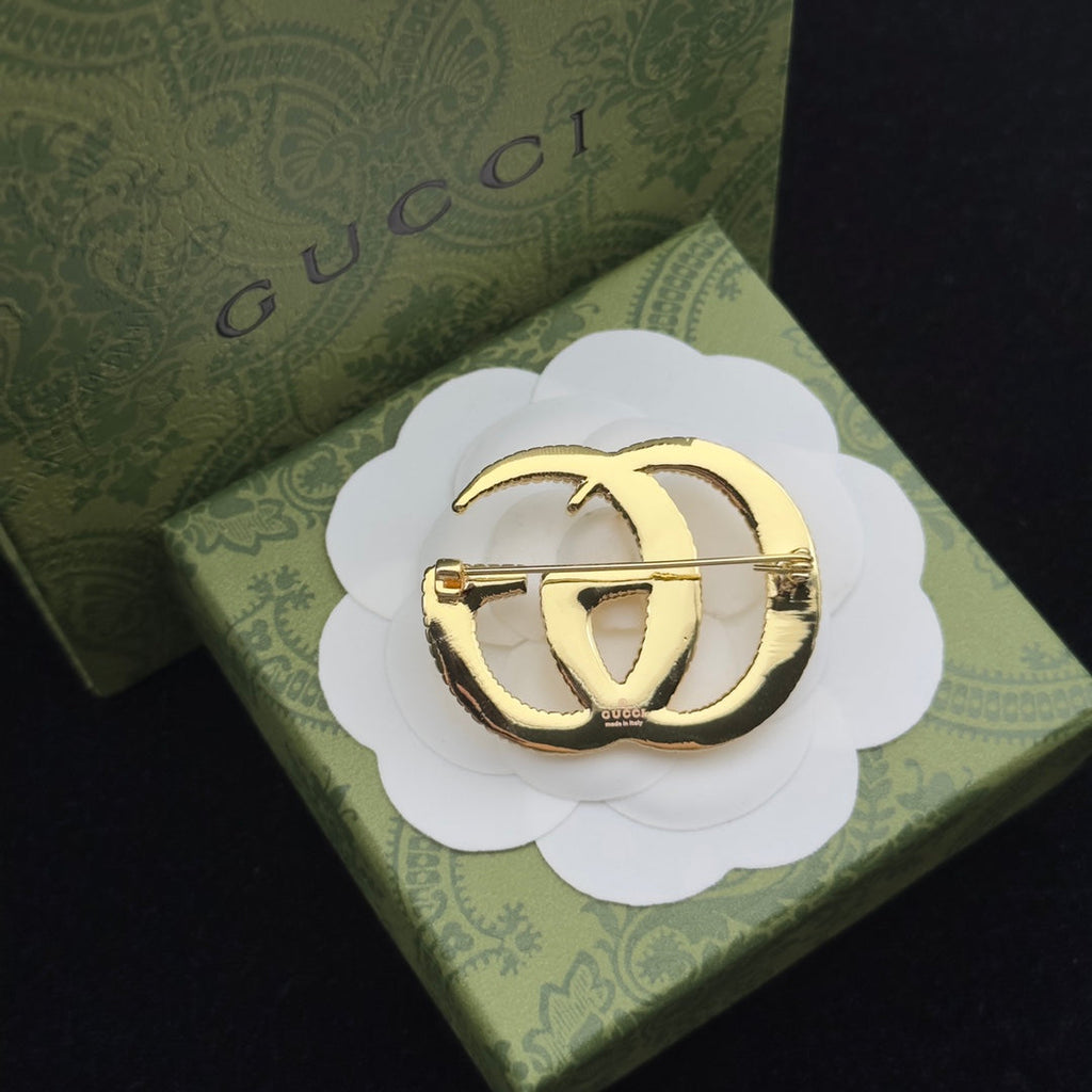 Gucci Brooch Gold 184399