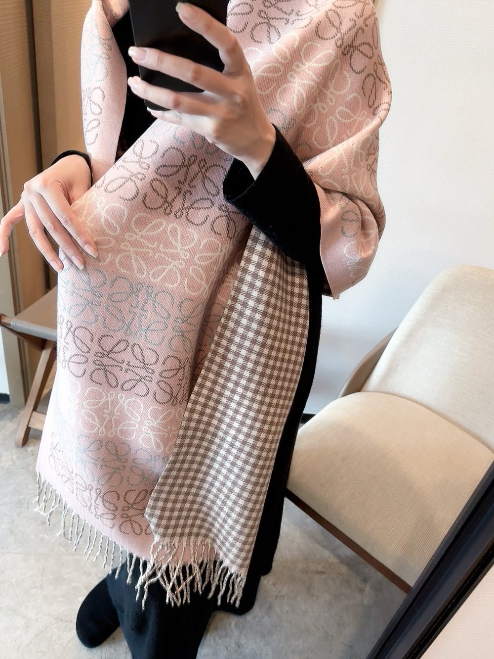 Reversible Patterned Fringed Scarf — model
