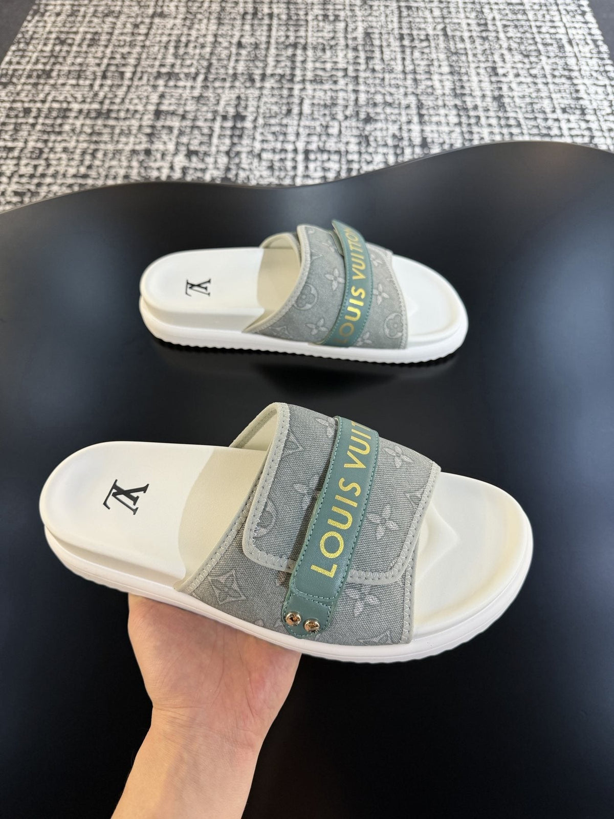 Louis Vuitton Gray Logo Slide Sandals — model